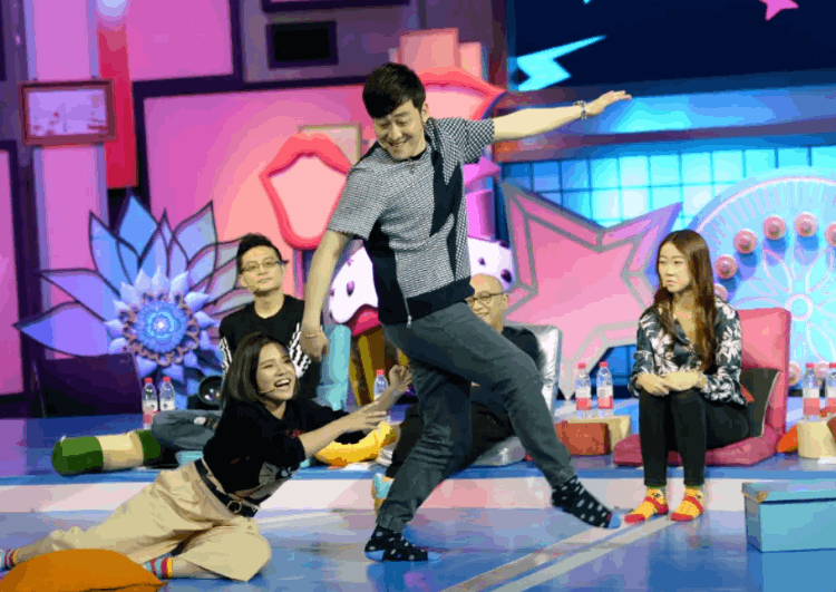 鳳凰衛視主持人名單大全（鳳凰臺最漂亮的女主持人名單）