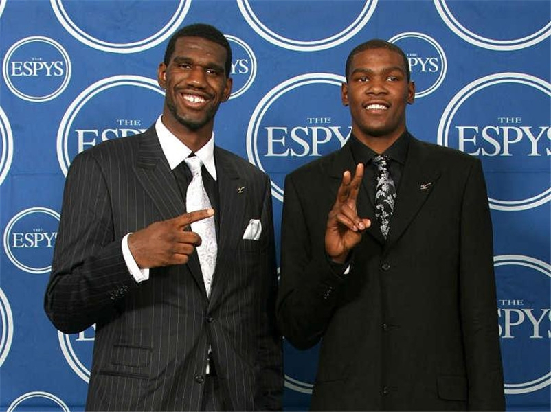 恩比德為什么叫大帝 (奧登為什么被稱為大帝)