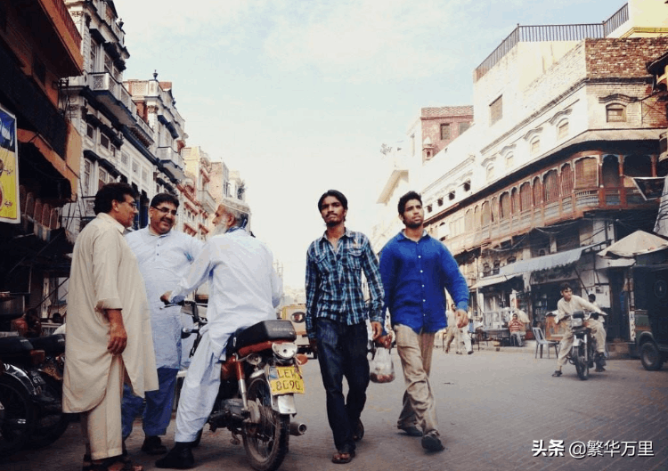 巴基斯坦人均收入多少人民幣(巴基斯坦生活水平怎樣)