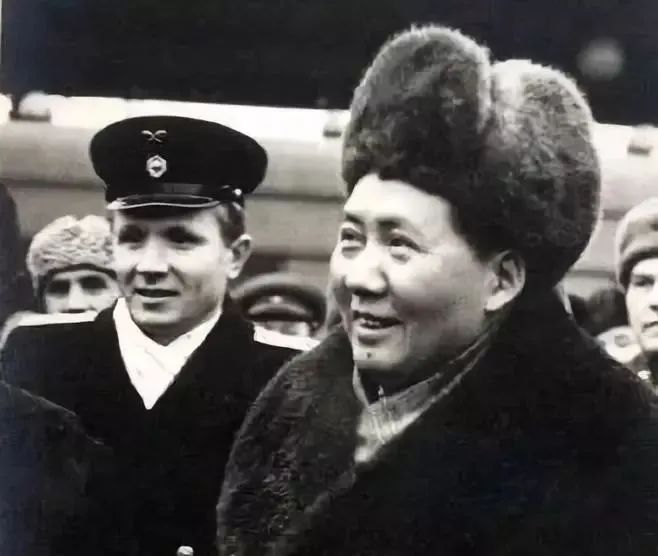 一邊倒的外交政策(一邊倒政策的積極意義)