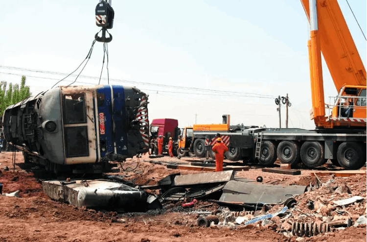 中國高鐵事故最慘一次(中國近年來的高鐵事故)