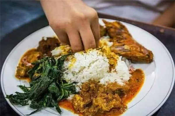 印度最惡心的風(fēng)俗（印度可怕的風(fēng)俗）