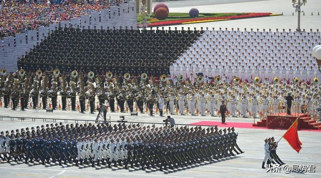 全球軍事實力排名表（世界武器排名的前十名）