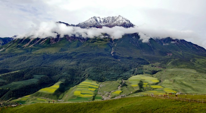 房車為什么到哪都惹人煩(房車出游真實感受)
