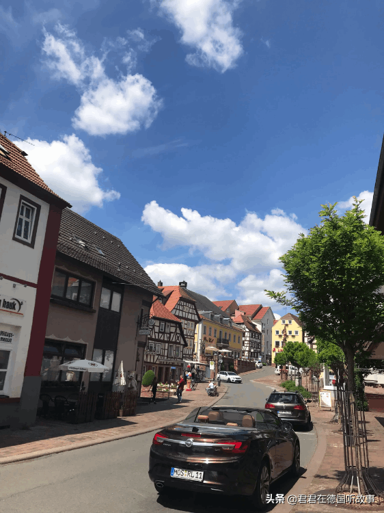 中國人為什么全世界都瞧不起（為什么學歷越高越不愛國）