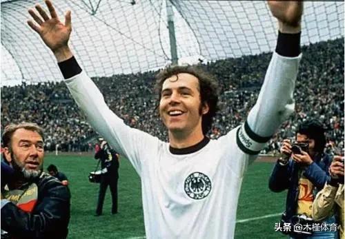 足球界最強的11人（足球史上十大球王排名）