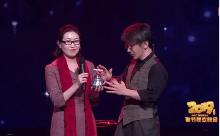 劉謙為何突然不紅了 劉謙為什么突然不上春晚了