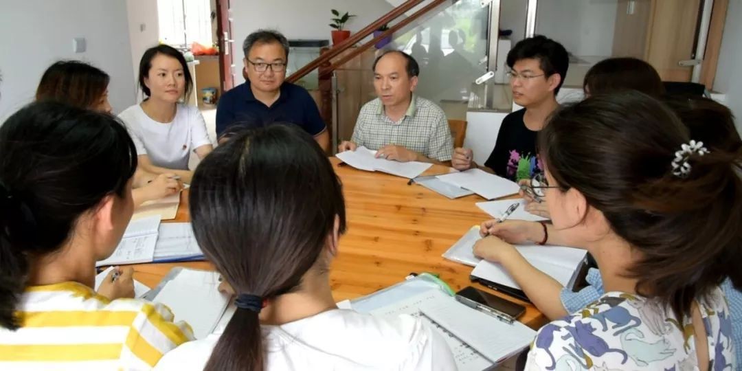 未來公務員越來越慘(公務員越來越不好干了)