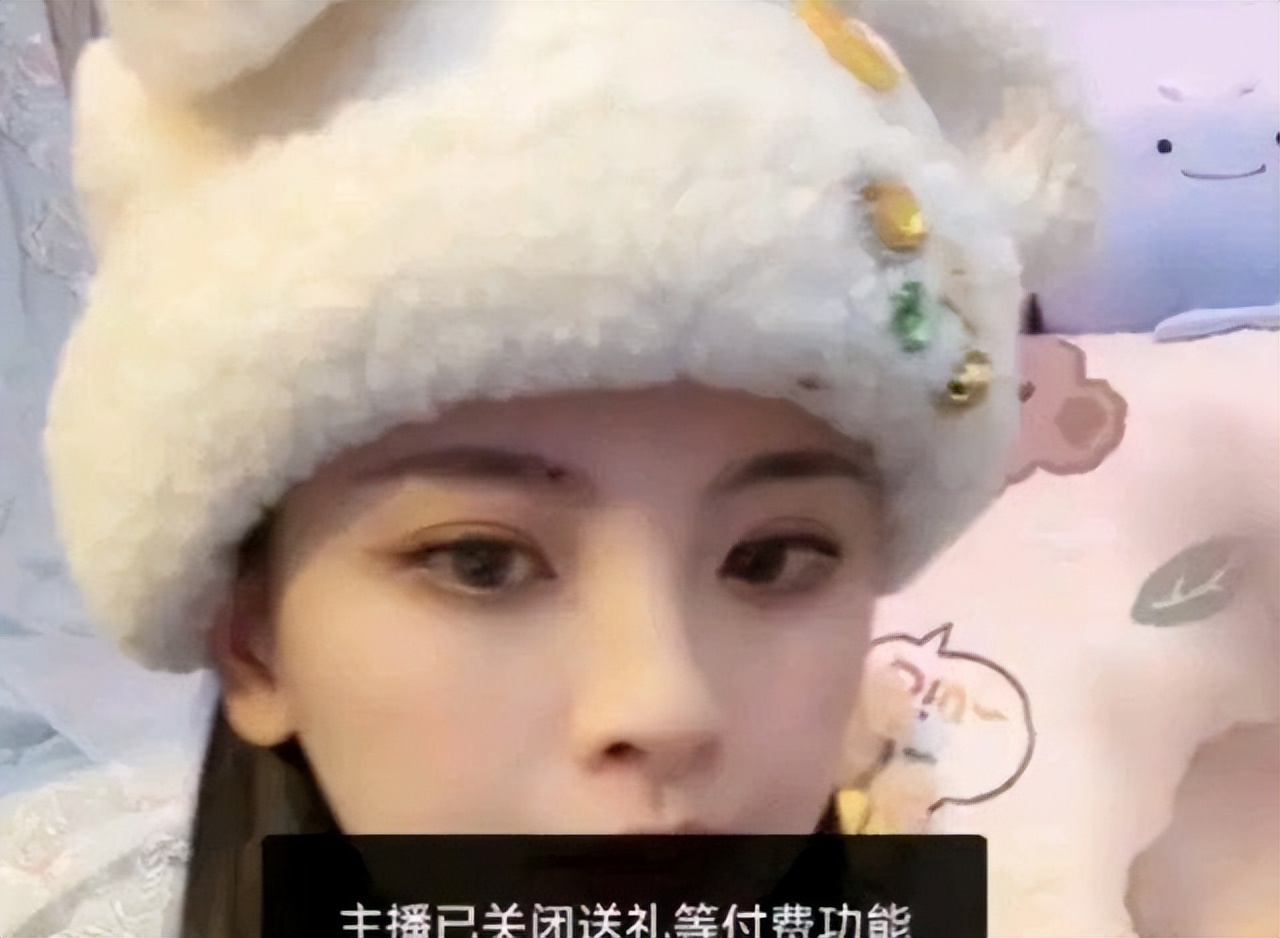 楊超越個人資料介紹（楊超越個人信息原名）