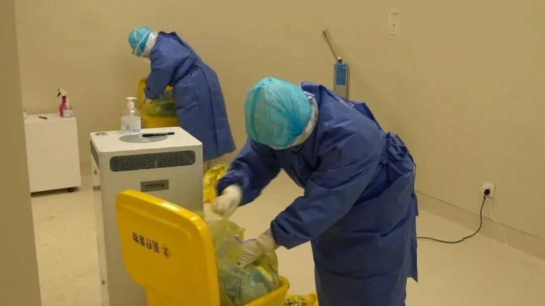 采訪疫情問題20個醫護人員