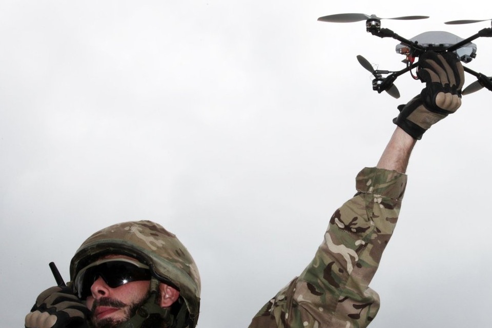 大疆無人機創(chuàng)始人（大疆無人機創(chuàng)始人簡歷）