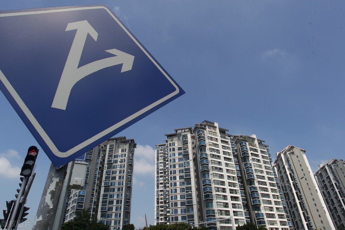 已經(jīng)買了恒大房子的人怎么辦(2022年恒大能正常交房嗎)