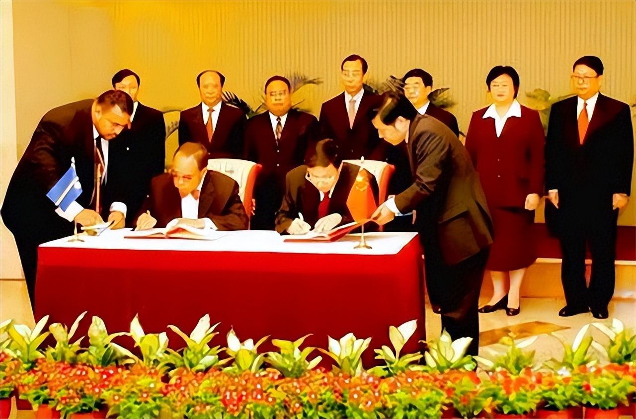 中國屬于華約還是北約（華約北約哪個厲害）