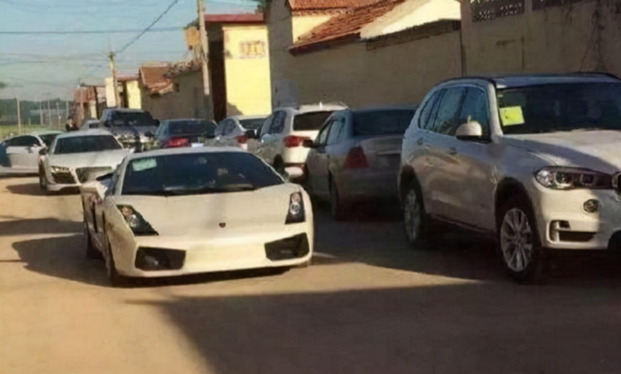 美國副總統(tǒng)是小三(美國史上第一位女副總統(tǒng))