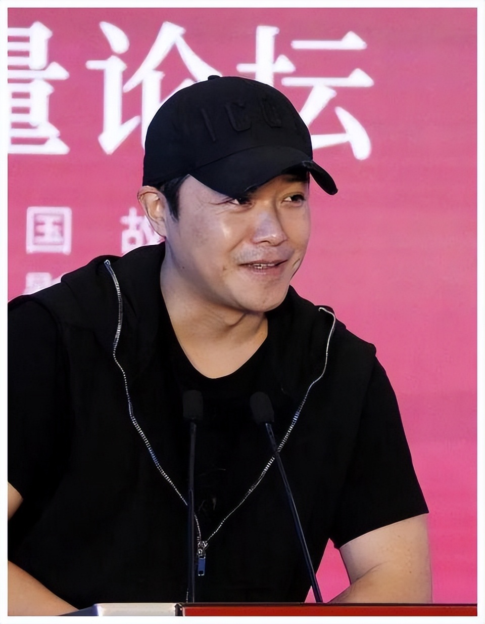 佟麗婭現(xiàn)在的老公(佟麗婭又嫁人嗎)