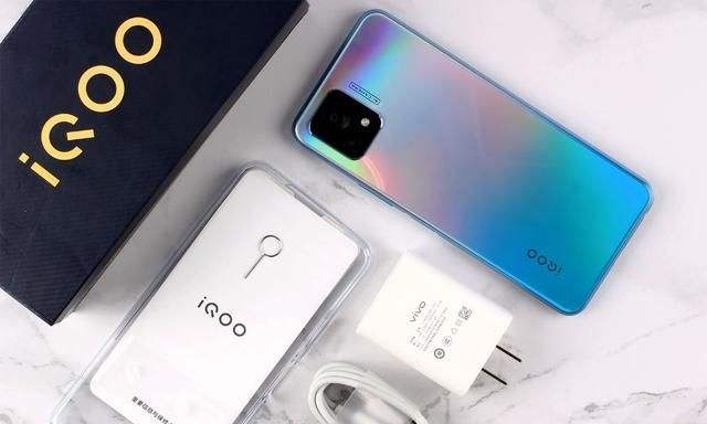 vivo手機(jī)哪款性價比高質(zhì)量好(vivo手機(jī)哪個性價比高)