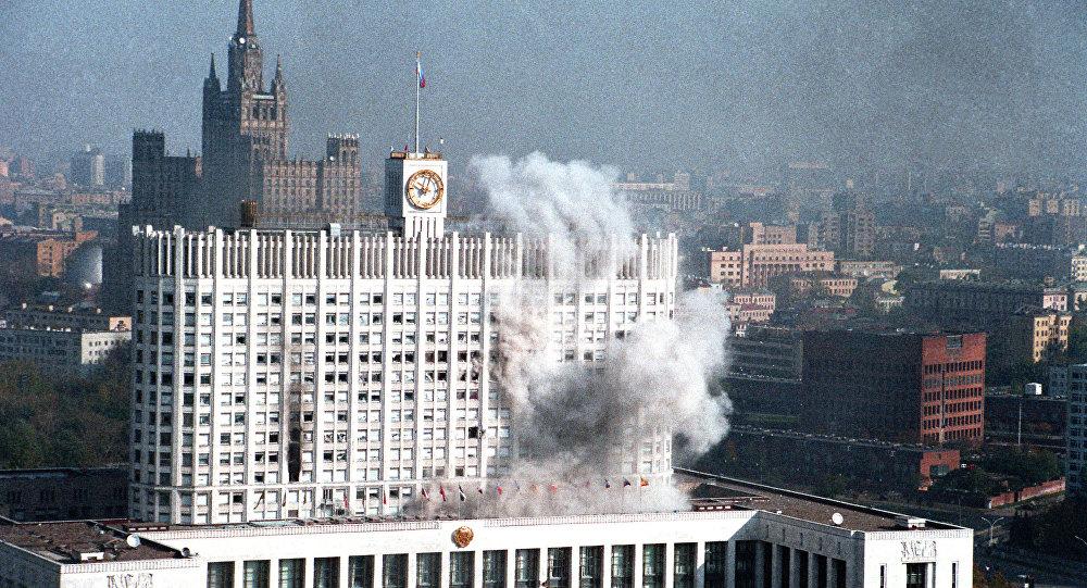 蘇聯解體三大罪人(蘇共干部的奢侈生活)