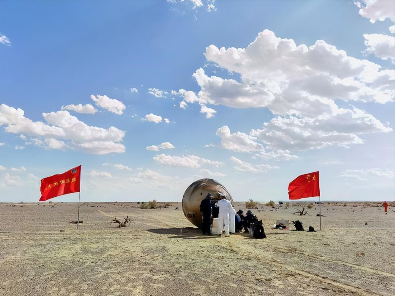 神舟13號順利返回，看似安全實則驚心動魄，背后艱辛付出感動中華