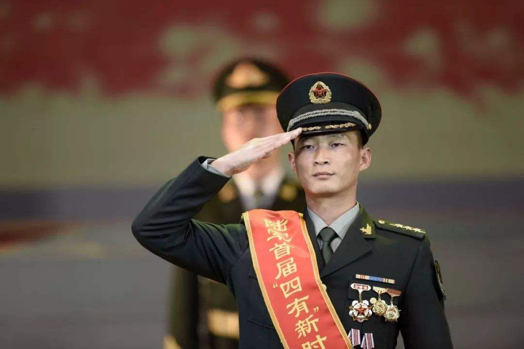 團長敢惹一級軍士長嗎(一級軍士長有多大權力歸誰管)