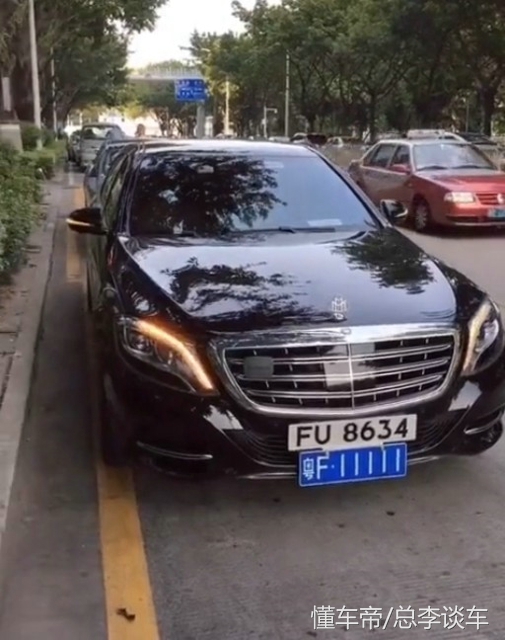 邁巴赫為什么掛黃牌 (邁巴赫黃牌車要多少錢)