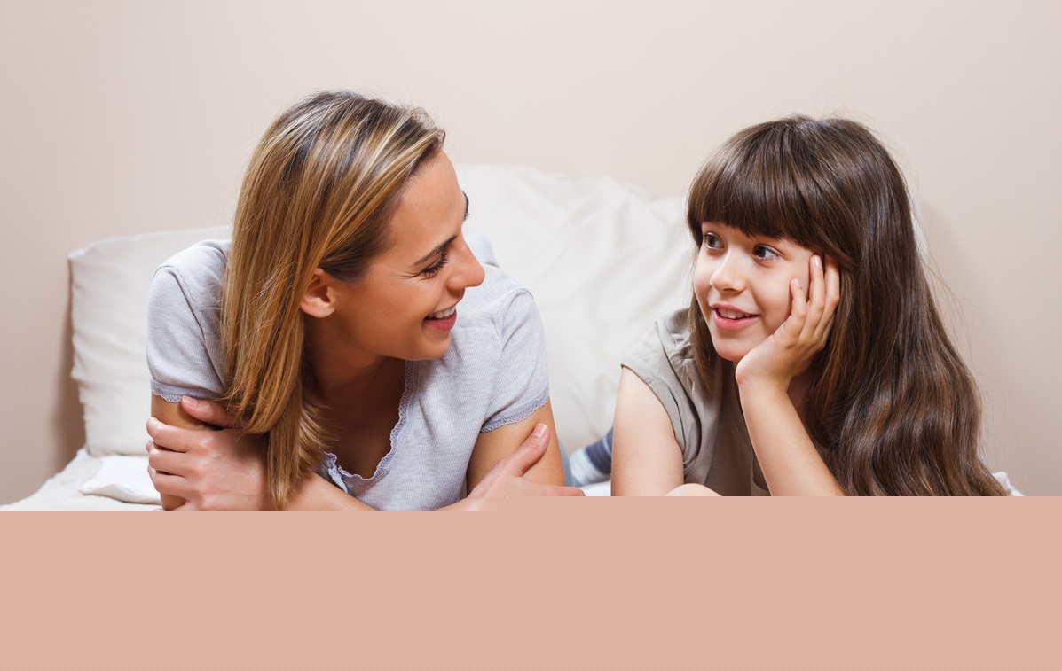 女兒：同桌總摸我。媽媽教女兒的應對方式，決定女兒未來是否幸福