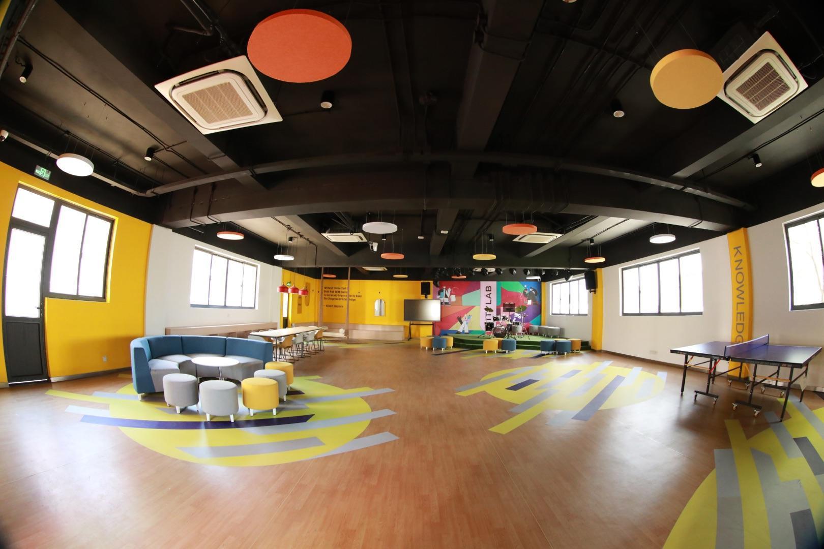 向明初級中學 向明初級