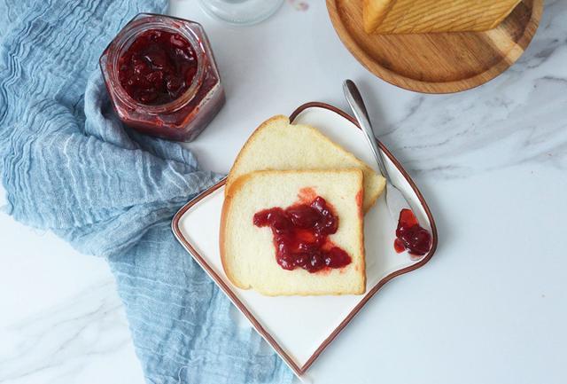 玫瑰花醬如何制作(玫瑰花醬怎么制作)