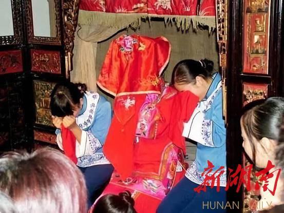 熱文哭嫁歌曲簡介(哭嫁歌詞大全)