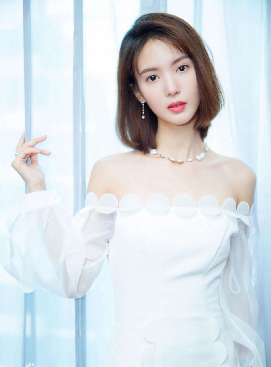 40歲一50歲女最新發(fā)型（推薦這5款短發(fā)，氣質(zhì)又減齡）