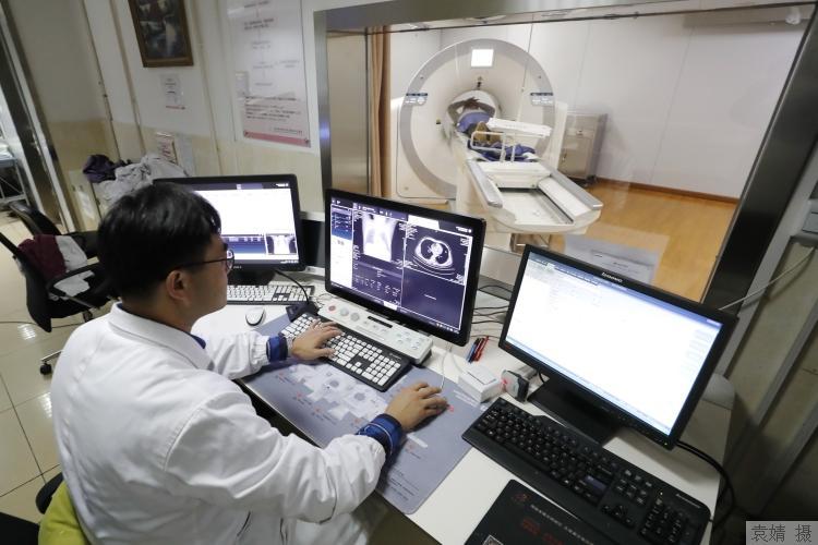 肺纖維化的病因(肺纖維化是怎么回事)