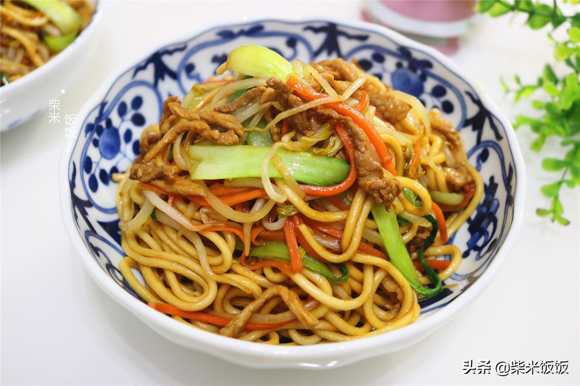 肉絲炒面的做法 肉絲炒面的做法視頻