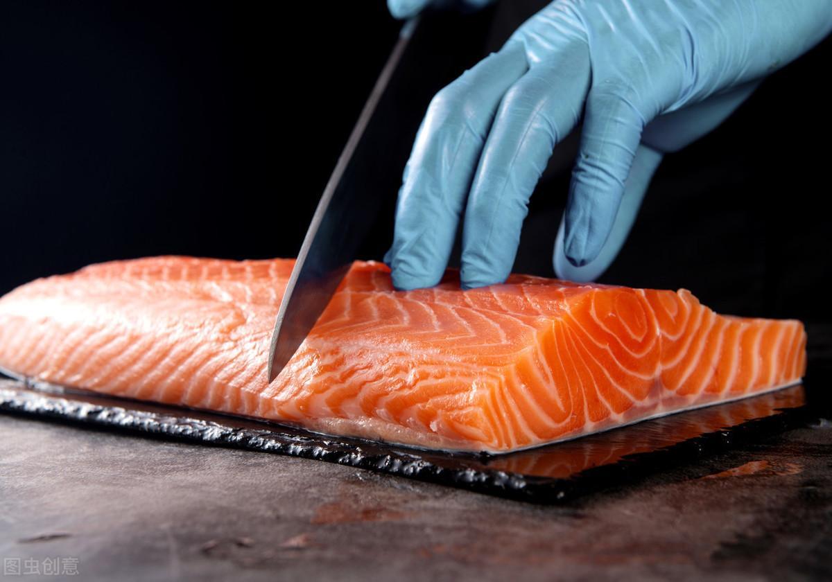 三文魚的簡單做法(三文魚熟吃的簡單做法)