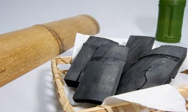 梅雨季節(梅雨季節房間潮濕怎么能讓干燥)