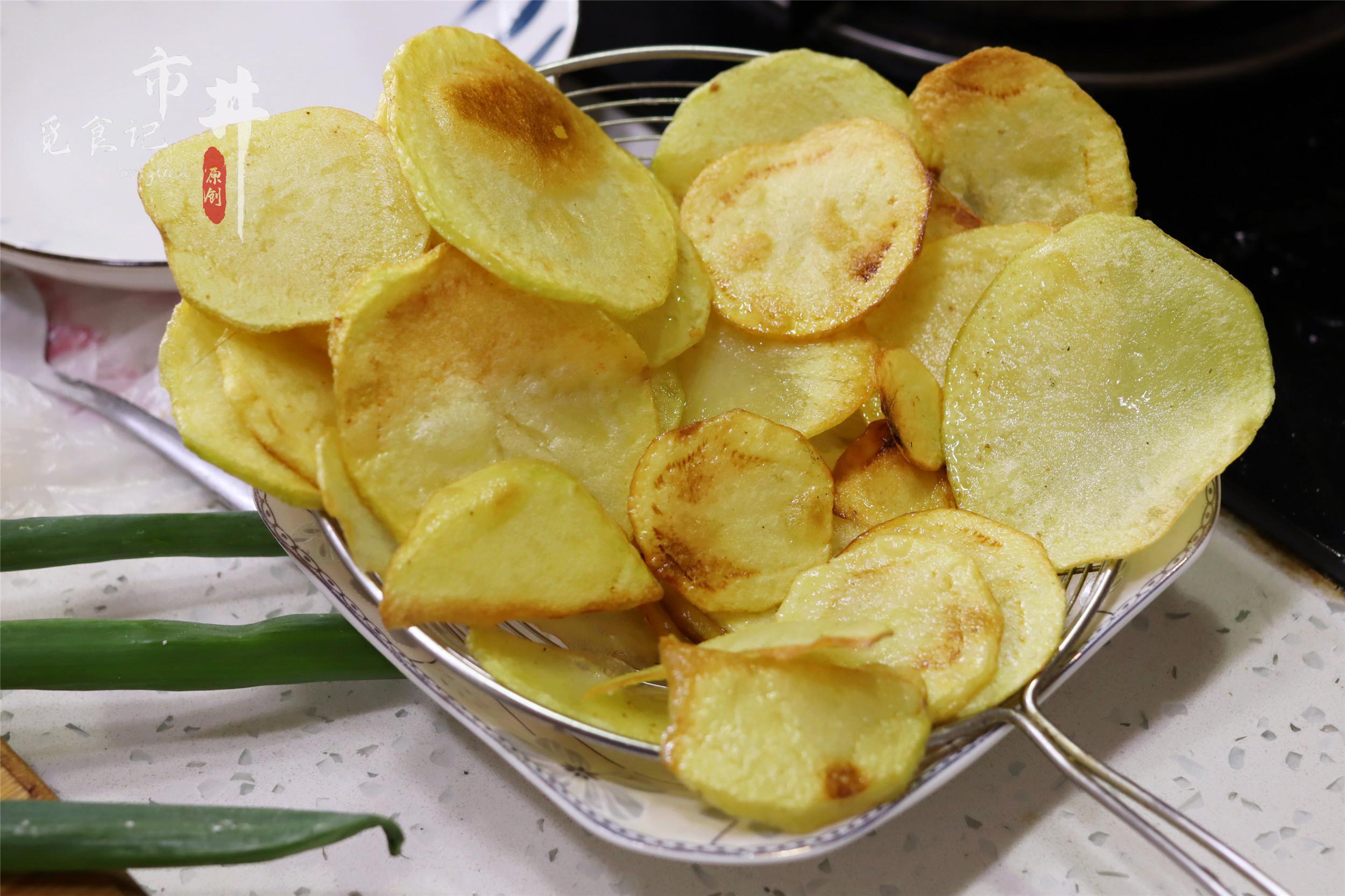 熱文干鍋土豆怎么做(干鍋土豆的做法)