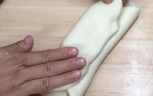 綠豆糕怎么做(綠豆糕的簡(jiǎn)易做法)