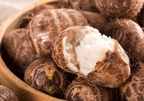 種芋頭的方法有什么(種芋頭的方法)