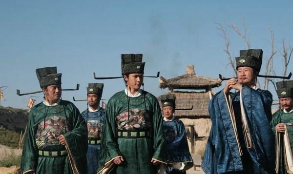 易安居士指的是誰(易安居士是指哪位詩人)