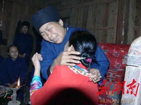 熱文哭嫁歌曲簡介(哭嫁歌詞大全)