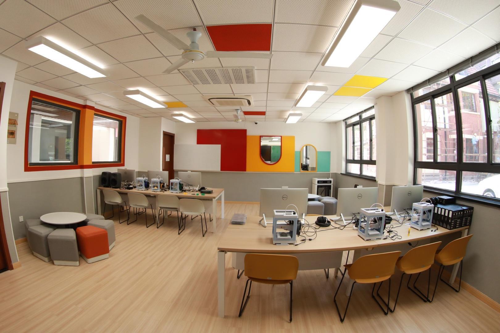 向明初級中學 向明初級