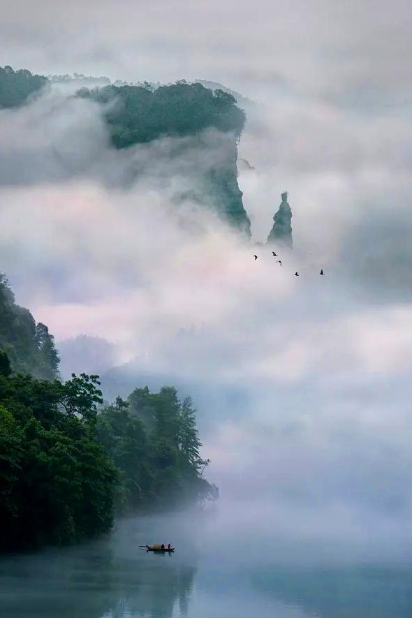 什么是吳均體(吳均體是什么意思)