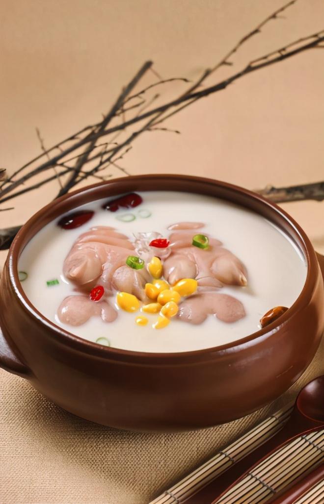 黑棗泡水功效與作用介紹(黑棗泡水功效與作用)