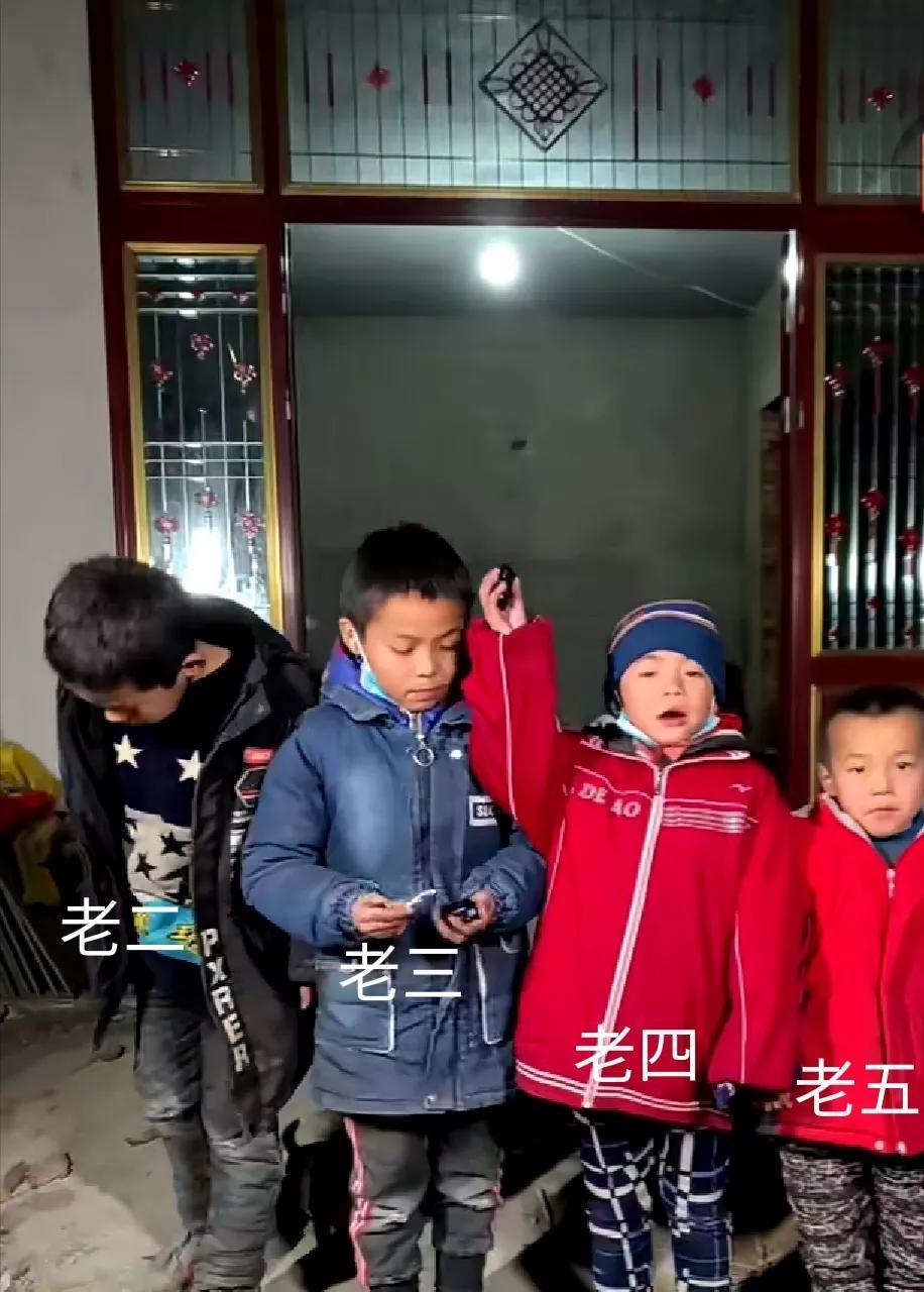 生了八個孩子的河南家庭(河南生八個孩子的名字)