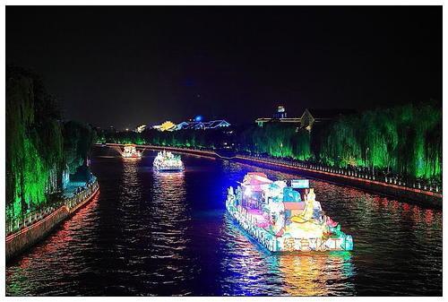 冬至乾陽(yáng)殿受朝詩(shī)原文作者是誰(shuí)(冬至乾陽(yáng)殿受朝詩(shī)原文作者)