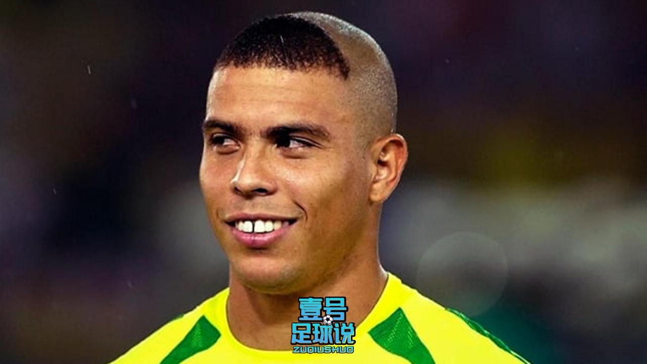 足球史上十大球王排名(世界足壇史上最杰出的十大球星)