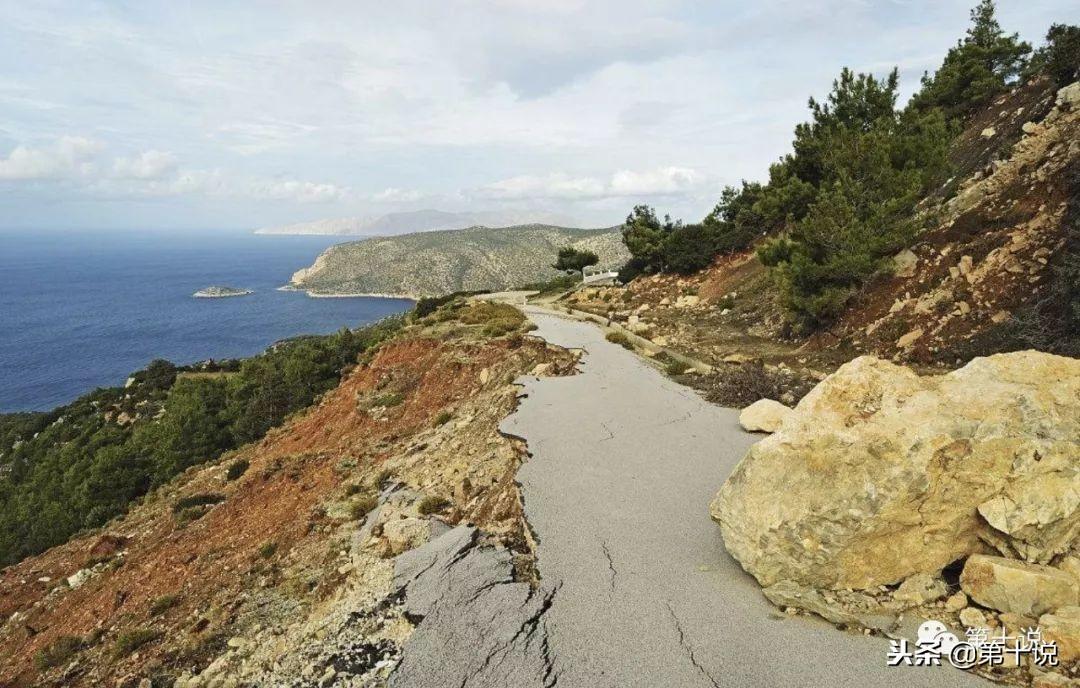 夢見山體垮塌預兆是什么(夢見山體垮塌什么預兆)