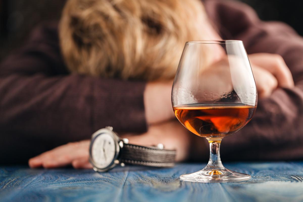 掃碼查詢酒價格什么軟件(怎么掃碼查詢酒的價格)