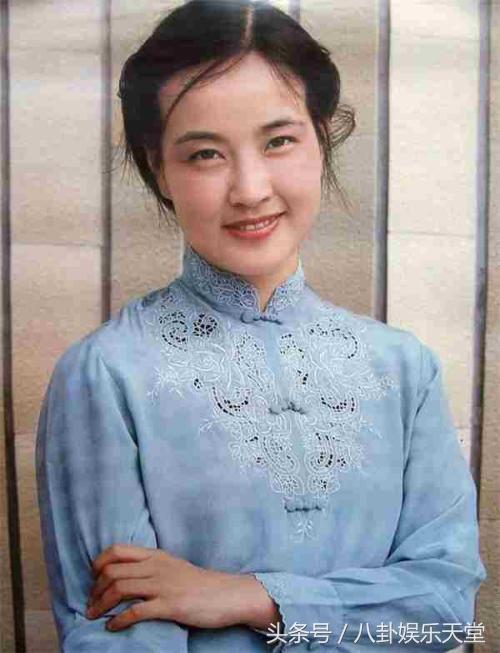 劉曉慶為什么年輕(劉曉慶為什么年輕時不和王曉鈺一起)