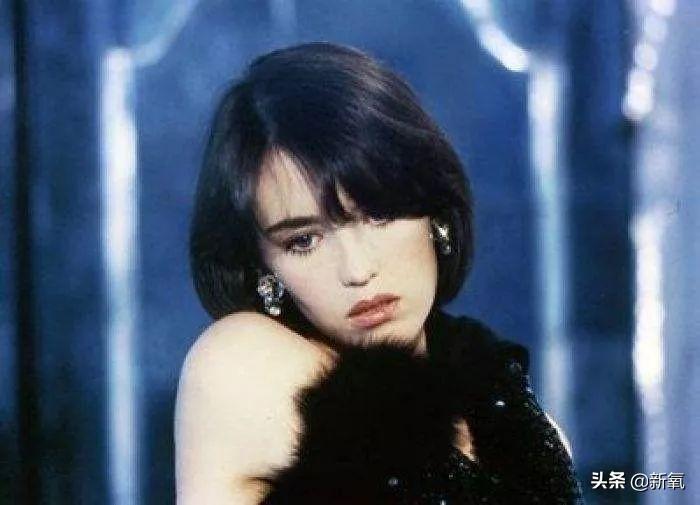 美國(guó)人為什么喜歡金發(fā)(美國(guó)人為什么喜歡金發(fā)碧眼)