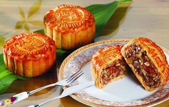 吃月餅時(shí)配什么茶最好(吃月餅時(shí)搭配哪種飲品更好)