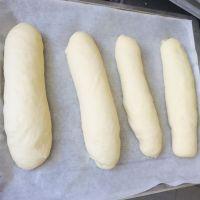 毛毛蟲面包的做法(毛毛蟲面包的做法步驟)